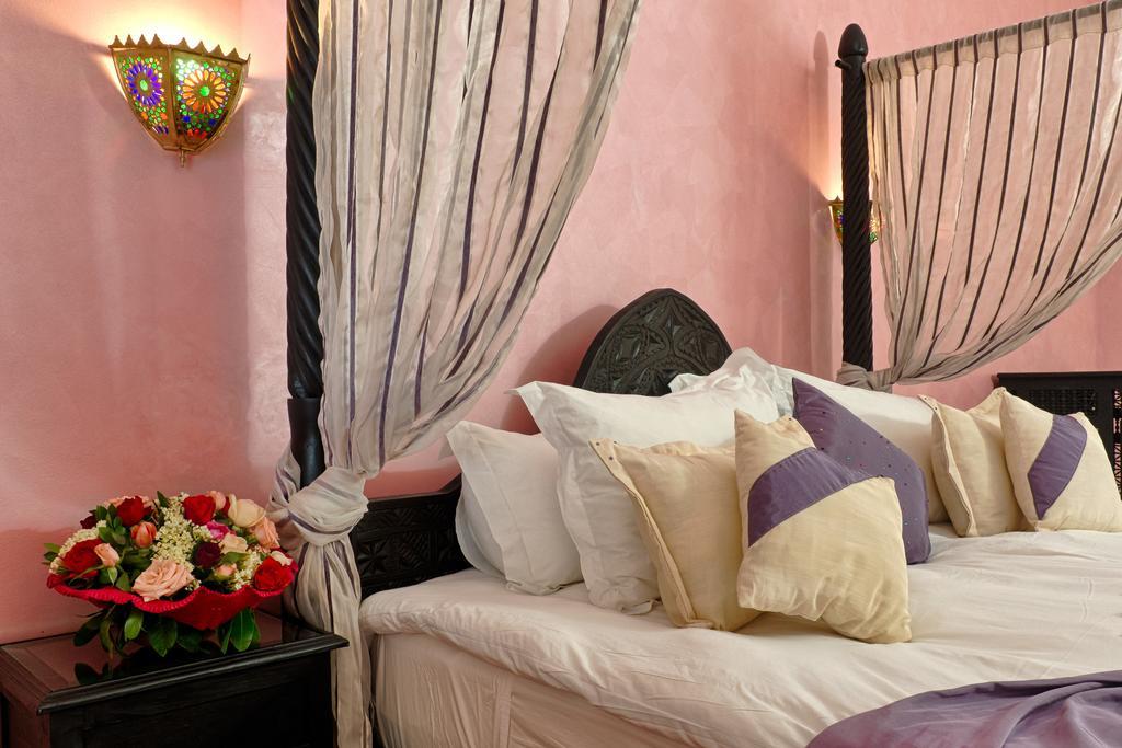 Palais Du Calife Riad Spa & Clubbing (Adults Only) แทนเจียร์ ภายนอก รูปภาพ